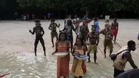 Pulau Ahe, Surga Tersembunyi di Timur Indonesia