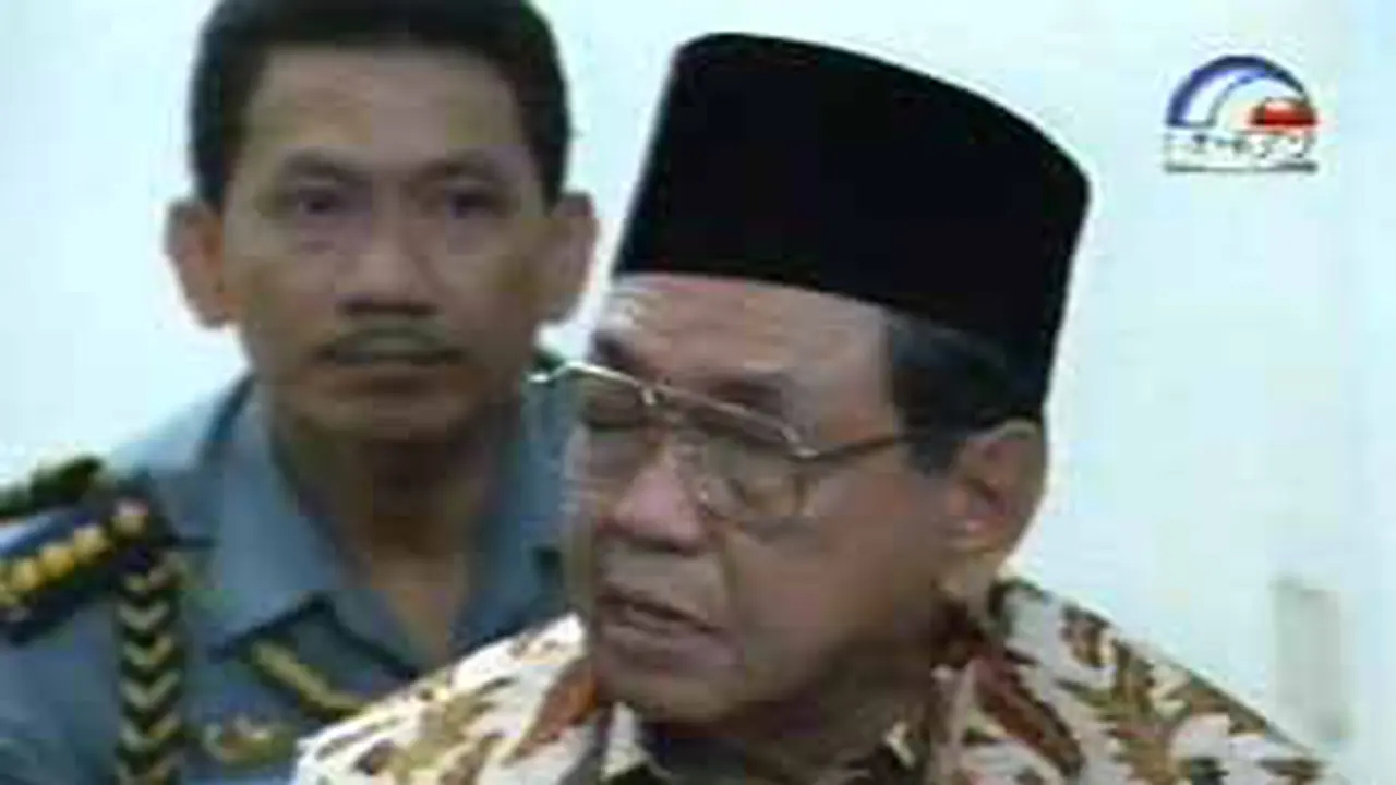 271000cgusdur1.jpg