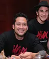 Vino G Bastian, Tora Sudiro, dan juga Tara Basro didaulat sebagai tokoh central dalam film beraroma suspense, Hoax. Film ini akan jauh berbeda dengan film Vino dan Tora berakhir, Warkop DKI Reborn: Jangkrik Boss!. (Adrian Putra/Bintang.com)