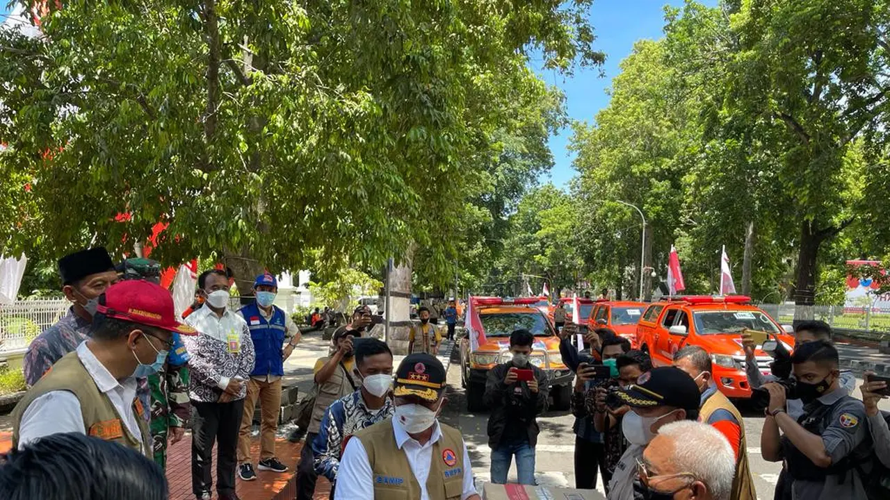 Kepala Badan Nasional Penanggulangan Bencana (BNPB) Letjen. TNI Ganip Warsito