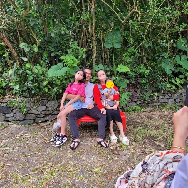 6 Potret Zaskia Gotik dan Sirajuddin Bareng Keluarga, Tepis Kabar Tak Sedap