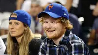 Ed Sheeran Pamer Kekasih Baru