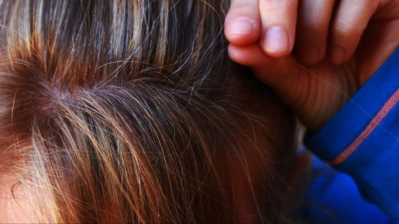 Cara Mengatasi Bau Rambut: Alami
