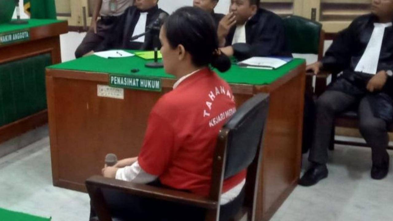 Didakwa Sebarkan Ujaran Kebencian dan Penodaan Agama, Ratu Entok Melawan Ajukan Eksepsi