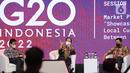 Presiden Direktur BCA Jahja Setiaatmadja saat pemaparan G20 Side Event Series di JCC, Jakarta, Rabu (16/02/2022).  G20 Side Event Series mengusung tema Managing Risk of the Exit Policy Dynamic Through More Diversified Currency to Support Global Trade and Investment. (Liputan6.com/HO/BCA)