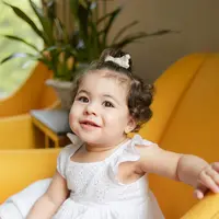 Ilustrasi bayi yang sehat dan bahagia | copyright unsplash.com/Huzaifa Bukhari