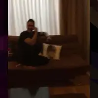 Untuk ketiga kalinya Demian Aditya Bakal tampil di America Got Talent. Akankah ia kembali mampu memukau Simon Cowell dan juri lainnya?