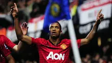 Luis Nani. Di Liga Inggris, sayap kiri Portugal berusia 35 tahun yang sejak awal musim 2021/2022 membela Melbourne Victory di Liga Australia ini hanya memperkuat satu klub, yaitu Manchester United selama 7 musim mulai 2007/2008 hingga 2013/2014. Bersama MU ia meraih 4 gelar Liga Inggris pada musim 2007/2008, 2008/2009, 2010/2011 dan terakhir pada 2012/2013 saat terakhir kalinya Setan Merah dibesut Sir Alex Ferguson. Bersama Setan Merah ia total tampil dalam 147 laga di Liga Inggris dengan torehan 26 gol dan 56 assist. (AFP/Glyn Kirk)