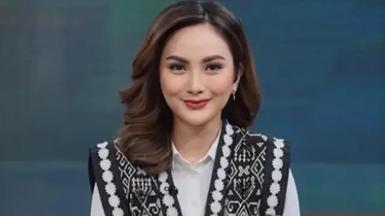 Cantik dan Tinggi, Potret Regina Valeria dari TVRI Hingga Ditugaskan Helmy Yahya dan Berlabuh di Liputan6 SCTV