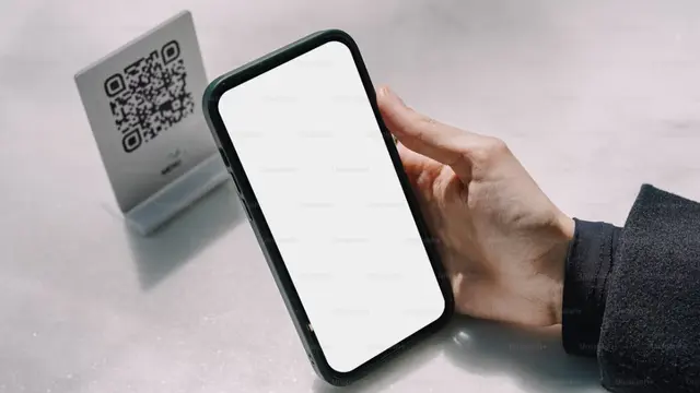Ilustrasi scan barcode WiFi (Foto: Unsplash/Lala Azizli)