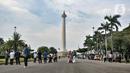 Warga saat berkunjung pada hari perdana uji coba pembukaan Monumen Nasional (Monas), Jakarta Pusat, Kamis (16/6/2022). Pemprov DKI Jakarta melakukan uji coba pembukaan kawasan wisata Monas secara bertahap dan terbatas denggan jam operasional dimulai pukul 06.00 hingga 16.00 WIB. (merdeka.com/Iqbal S Nugroho)