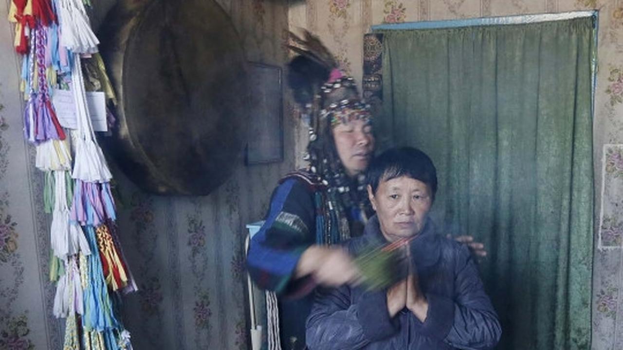 Intip ritual-ritual mistis dukun kaum nomaden di Rusia