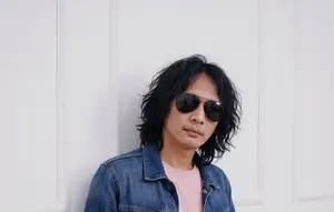 Ronald Dewa Rilis Album Galau Gagal Move On, Rangkum Perjalanan Cinta Lewat Salah Mencinta