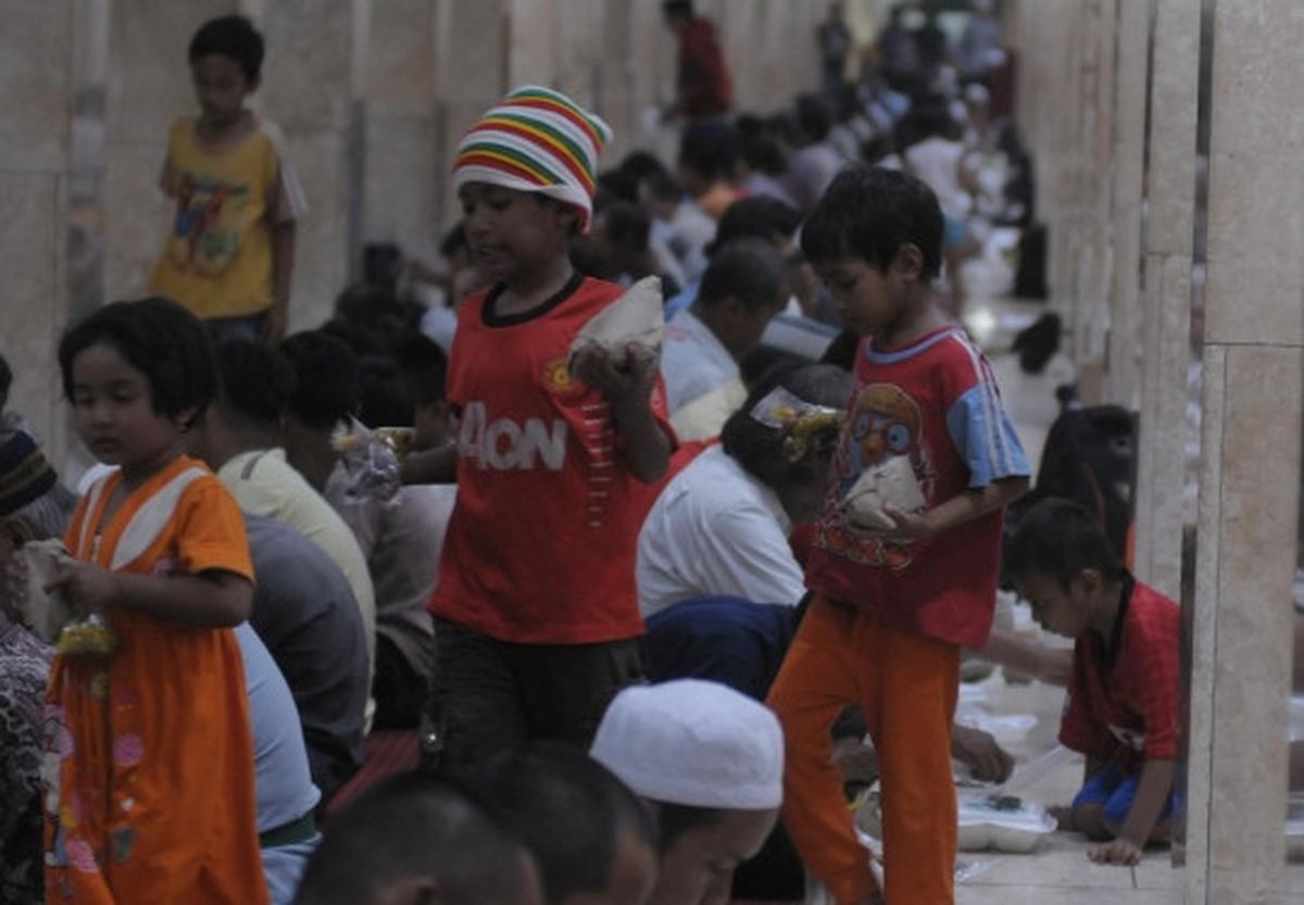 Buka puasa bersama di Masjid Istiqlal