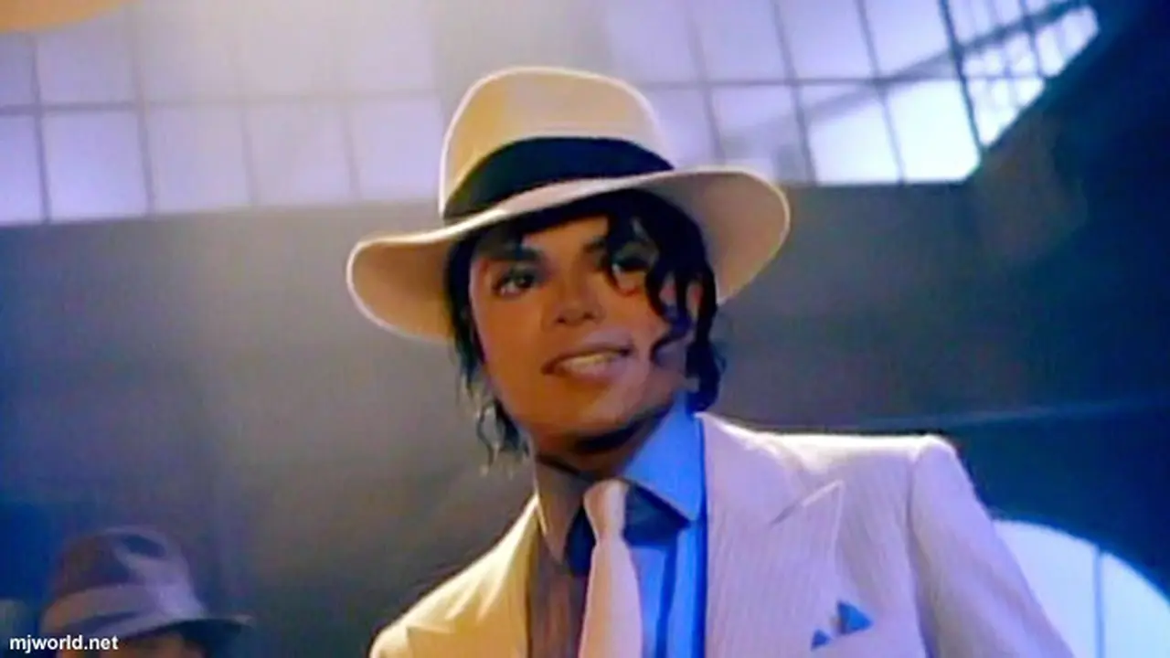 michael-jackson-130618c.jpg