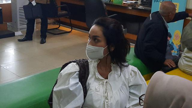 Tengku Dwi di Pengadilan Agama Cibinong.