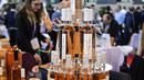 Ragam wine yang dipamerkan dalam acara Millesime Bio 2018 di Kota Montpellier, Prancis, Senin (29/1). Millesime Bio 2018 bertujuan mempromosikan produk wine organik. (AFP PHOTO/PASCAL GUYOT)