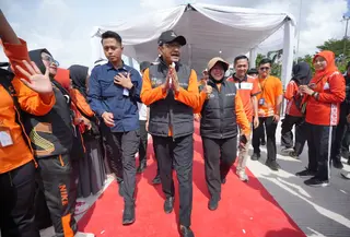 Menteri Sosial Saifullah Yusuf (Gus Ipul) menghadiri kegiatan Semarak (Sensus Ekonomi Milik Rakyat) Wong Kito 2026 yang diselenggarakan Badan Pusat Statistik (BPS) di Benteng Kuto Besak, Palembang, Sumatera Selatan, Minggu (28/6/2026).