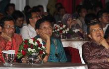 Pilih Mahfud atau Kalla