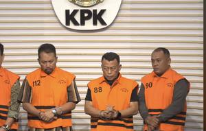 Bupati Ponorogo dan tiga lainnya tersangka (Dok: Tangkapan layar KPK)