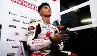 Mario Suryo Aji saat mengikuti tes pramusim kelas Moto2 2026. (Honda Team Asia)