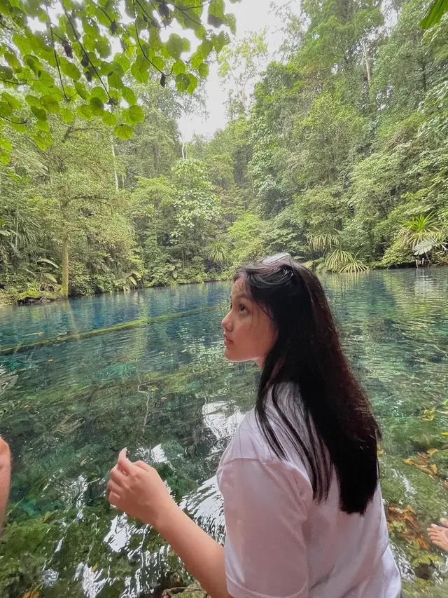 7 Momen Seru Aisyah Aqilah Syuting Sambil Liburan di Papua