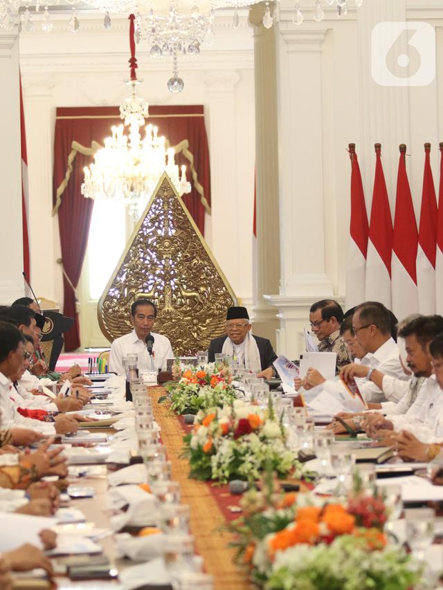 Presiden Jokowi Pimpin Rapat Perdana Kabinet Indonesia Maju
