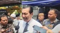 Melayat ke Faisal Basri, Luhut: Kita Banyak Beda, Tapi Tetap Teman
