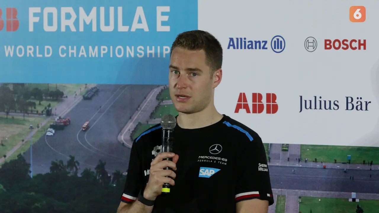 Jumpa Pers Pebalap Formula E Jakarta
