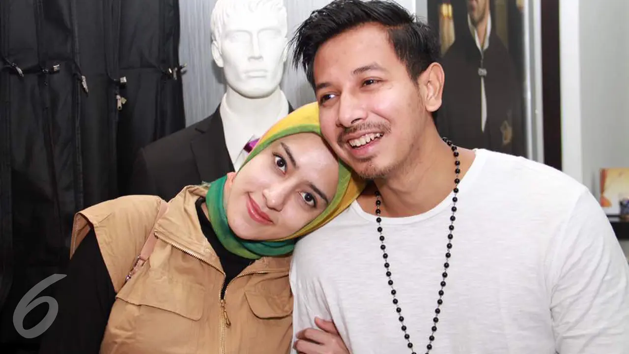 Fairuz A. Rafiq dan Sonny Septian