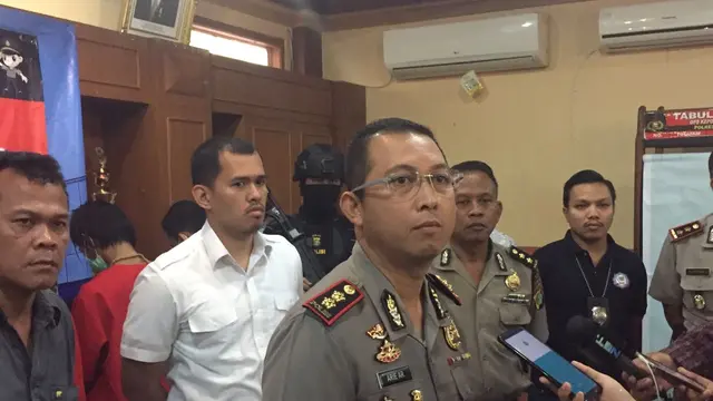 Penjambret Cempaka Putih