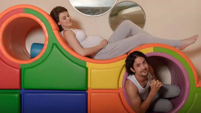 [Fimela] Kimberly Ryder dan Edward Akbar