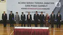 Pimpinan KPK dan Dewan Pengawas KPK saat pisah sambut usai pelantikan di Gedung KPK, Jakarta, Jumat (20/12/2019). Acara ini dihadiri pimpindan dan Dewan Pengawas KPK. (merdeka.com/Dwi Narwoko)