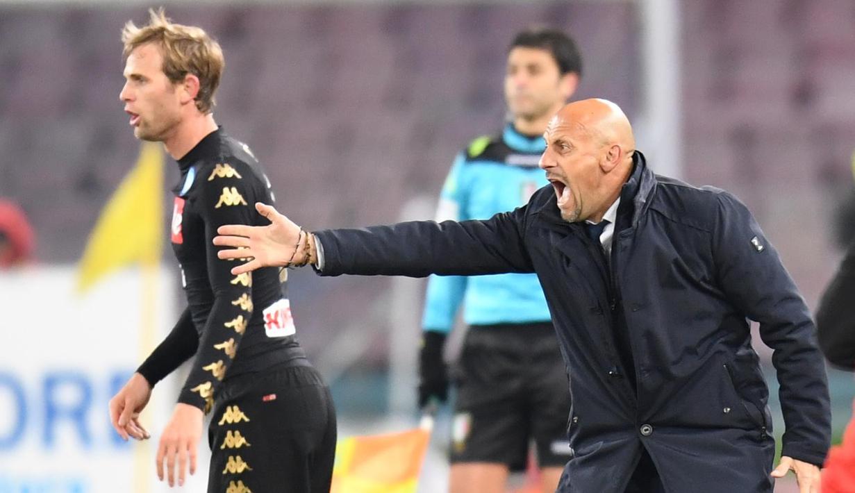 Napoli Bungkam Spezia di Piala Italia - Foto Bola.com