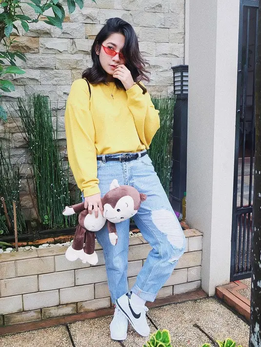 (Instagram/dindakirana.s)