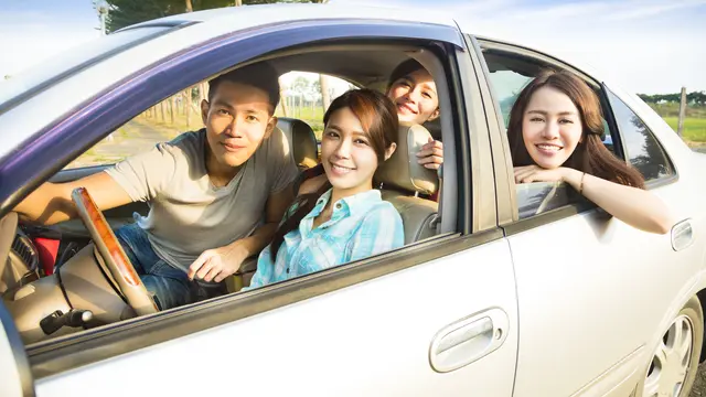 Liburan long weekend bareng teman-teman