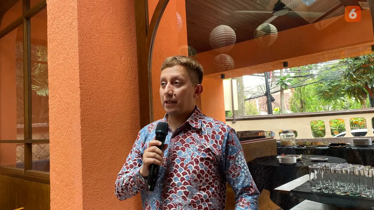Juru Bicara 2 Kementerian Luar Negeri RI Vahd Nabyl A. Mulachela pada Selasa (10/2/2026) di Jakarta, menyatakan bahwa pemerintah Indonesia telah menerima undangan resmi untuk menghadiri sebuah agenda KTT Dewan Perdamaian Gaza. (Dok. Liputan6.com)
