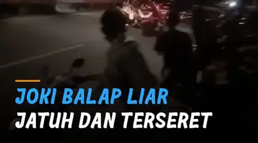 Nasib apes dialami oleh joki balap liar karena jatuh dan terseret saat balapan.