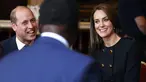 Pangeran William dan Kate Middleton bertemu relawan dan staf yang bertugas dalam pemakaman Ratu Elizabeth II.  (Ian Vogler/Pool Photo via AP)