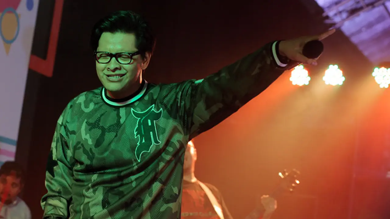 [Bintang] Armand Maulana Buat Video Klip Single Keempat di Lombok