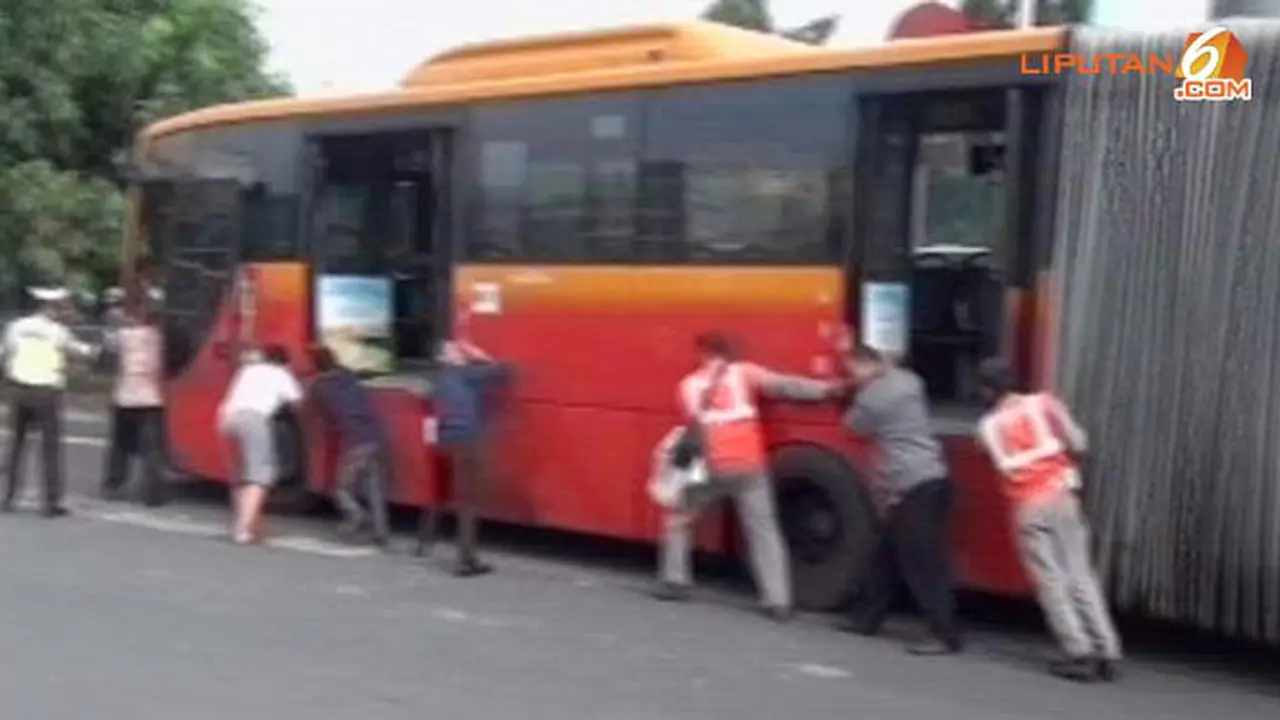 transjakarta-mogok-140213b.jpg