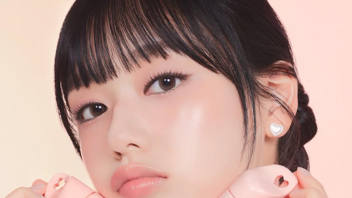 Tips Dapatkan Pipi Merona Seamless ala Idol K-Pop Pakai Liquid Blush
