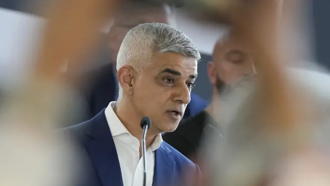 Gara-gara Mobil Tua, Wali Kota London Kena Denda