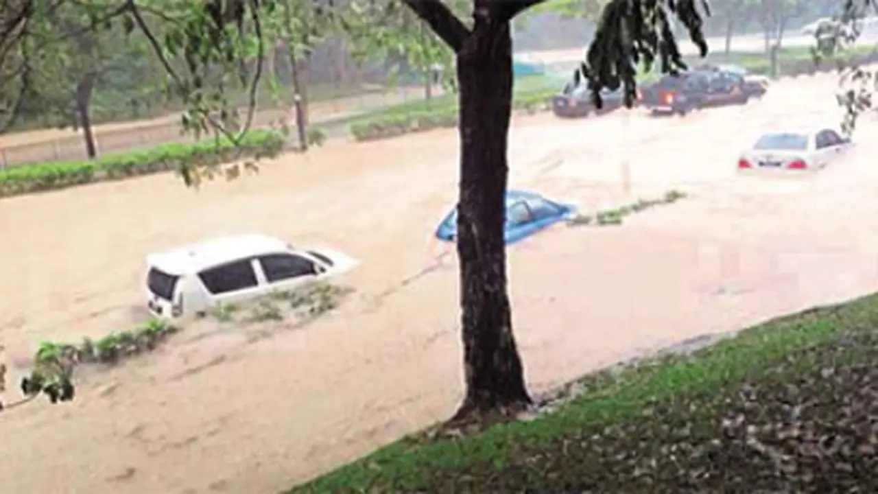 Ilustrasi banjir di Malaysia. (Asyraf Hamzah/New Straits Times)