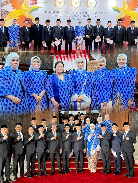 Putri Zulhas pakai kebaya janggan sarimbit berlengan terumpet renda putih. Dipadu dengan kain Batik cerah berwarna cokelat dan hijab lilit baby blue [@putri.zulhas]