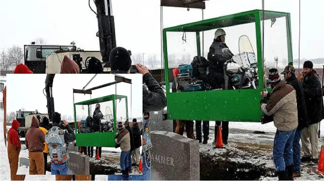 Meninggal, Billy Dikubur Bareng Harley Davidson