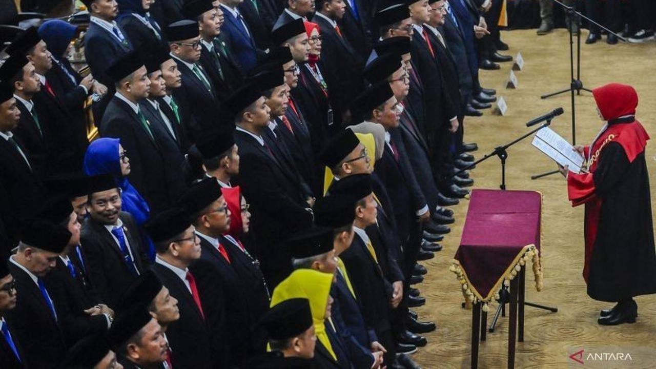 Ada Apa? Rapat Finalisasi APBD Banten 2025 Ditunda Gara-gara Seruan Aksi Mahasiswa!