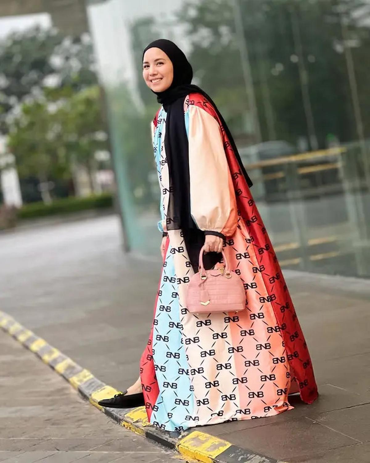5 Artis Ini Diprediksi Akan Berangkat Haji Tahun 2025, Intip Persiapan Mereka