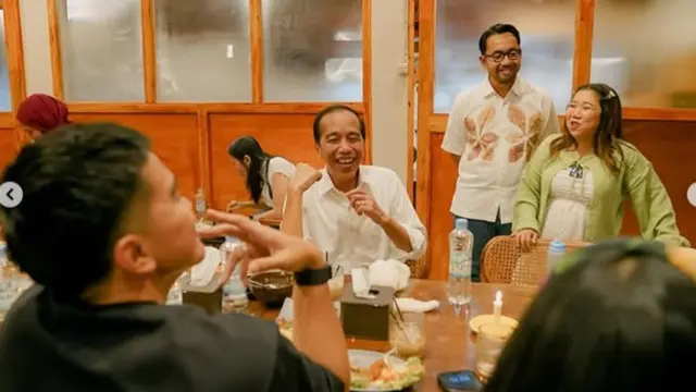 Cerita Kiky Saputri Undang Kaesang Pangarep ke Pembukaan Kafenya di Solo, yang Datang Jokowi Sekeluarga.  foto: (dok.Instagram @kikysaputrii/https://www.instagram.com/p/DD9YZuJyn8u/Henry)