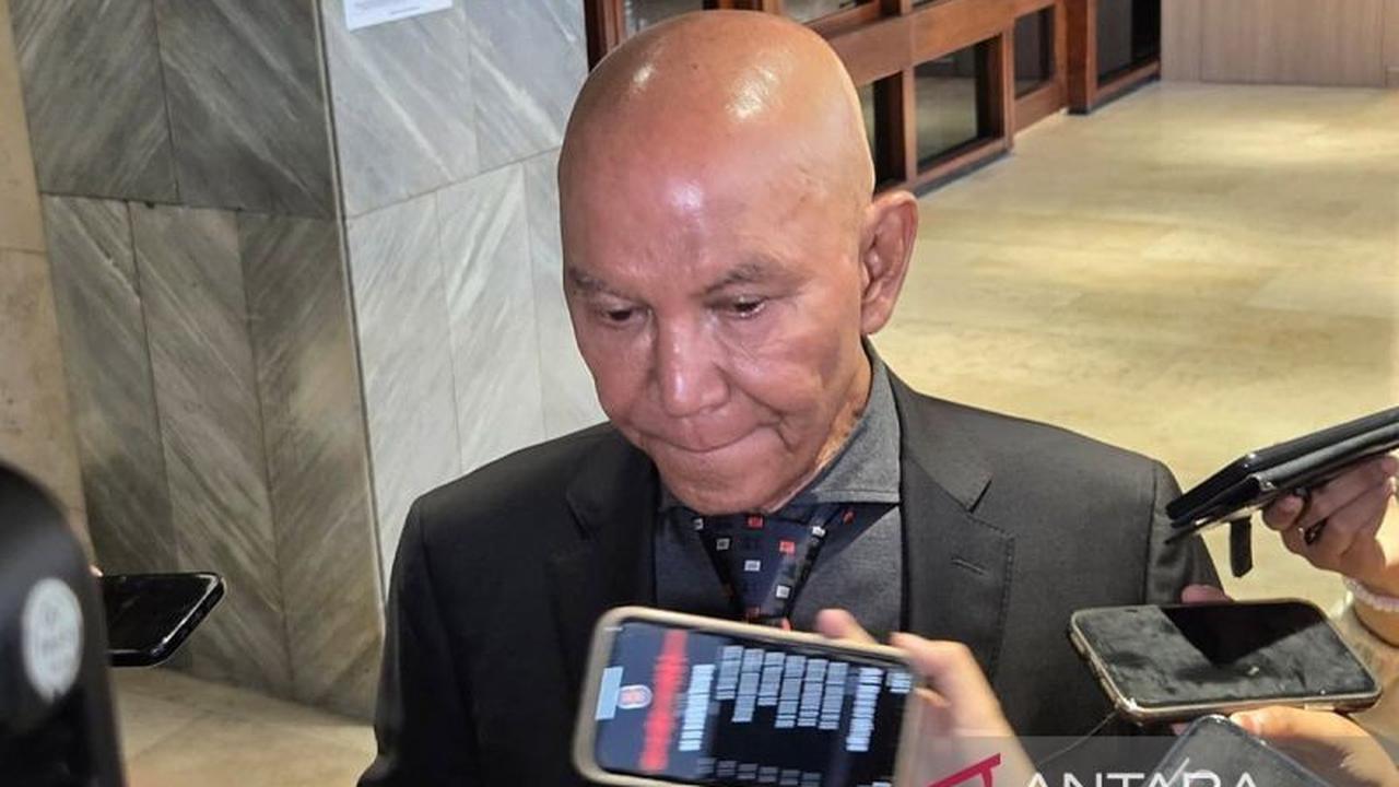 Pengunduran Diri Pejabat IDX OJK Dipuji DPR, Sinyal Positif untuk Kepercayaan Investor